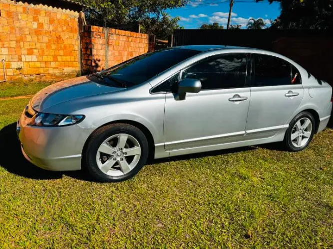Honda Civic Sedan LXS 1.8/1.8 Flex 16V Aut. 4P 2008