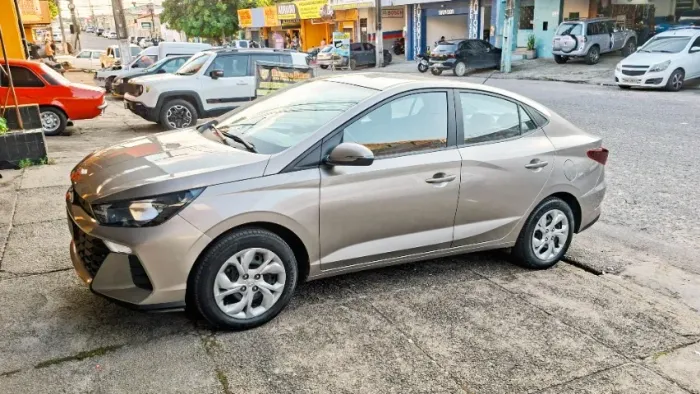 Hyundai HB20S Comfort Plus 1.0 Flex 12V Mec. 2025
