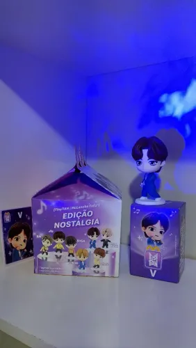 [COLEÇÃO] Caixa McLanche Feliz + Miniatura TinyTAN BTS (Membro V) - Novos colecionáveis.