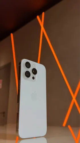 APROVEITE O PREÇO DE HOJE 15 PRO 128GB,
