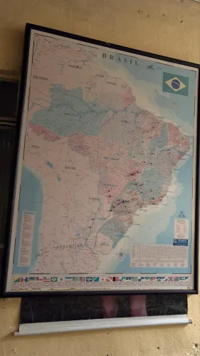Quadro mapa político do Brasil