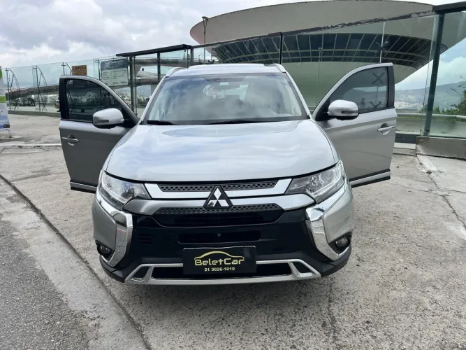 Mitsubishi Outlander HPE 2.0 16V 5P Aut. 2019