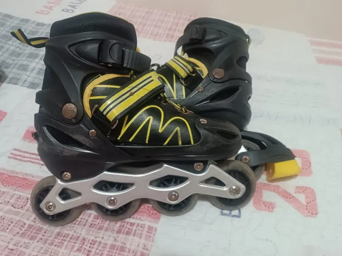 Patins (tamanho M)