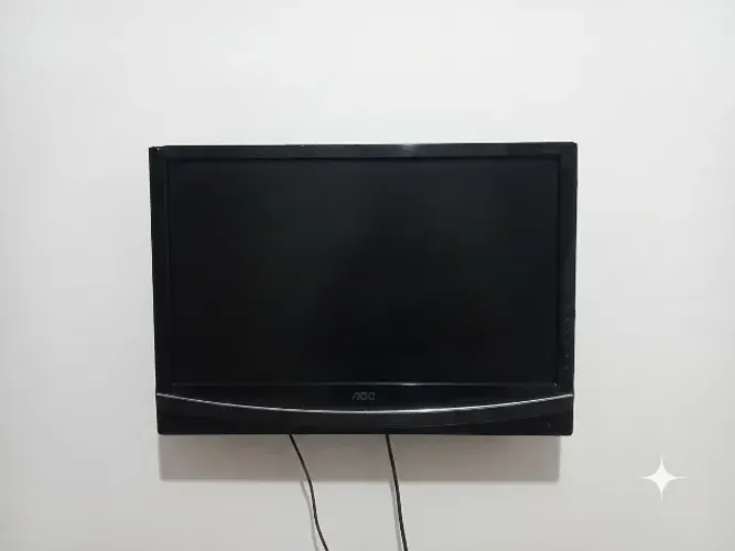 TV AOC 24 POLEGADAS