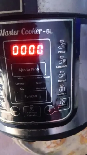 Panela de feijão e de arroz 