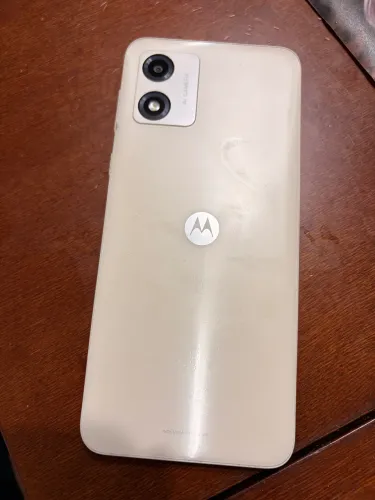 ? Motorola Moto E13 - 64 GB / 4 GB RAM - Excelente estado