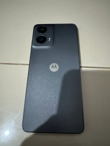 Moto G24 usado excelente