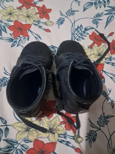 Botinha Infantil Preta