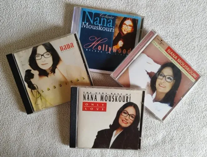 04 Cds Nana Mouskouri - Sendo Um Raríssimo! Leia O Anúncio!
