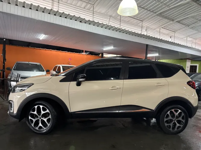 Renault Captur Intense 2.0 16V Flex 5P Aut. 2018