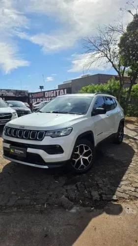 Jeep Compass Long. T270 1.3 TB 4X2 Flex AUT 2025