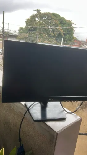 Monitor LG 20 polegadas