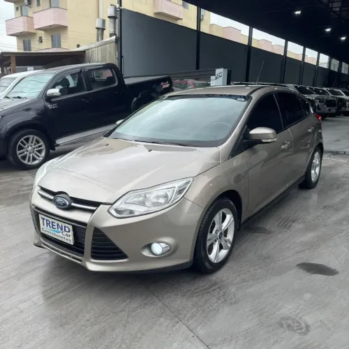 Ford Focus 1.6 S/se/se Plus Flex 8v/16v 5P 2015