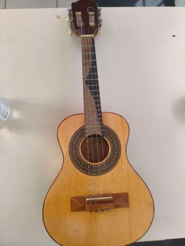 CAVAQUINHO LUTHER , troco em violão!