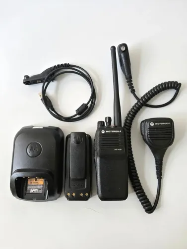 Rádio Motorola DGP 4150+