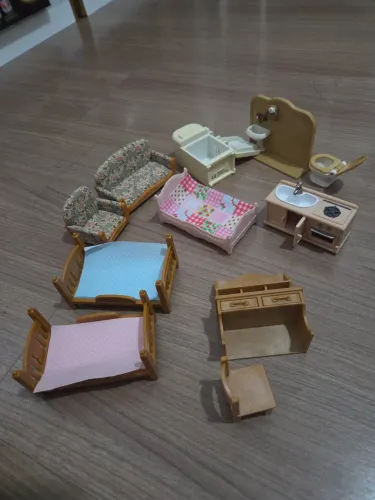 Lote móveis Sylvanian Families.