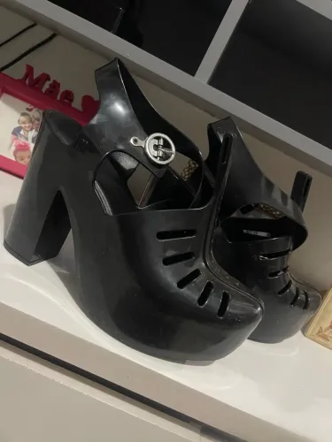 Melissa original 38