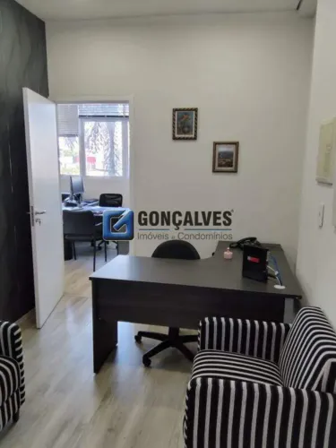 Sala Comercial Mobiliada à Venda no Centro de São Bernardo do Campo