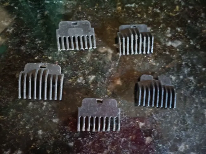 Kit de 5 Pentes Máquina de Cortar Cabelo Dragão 