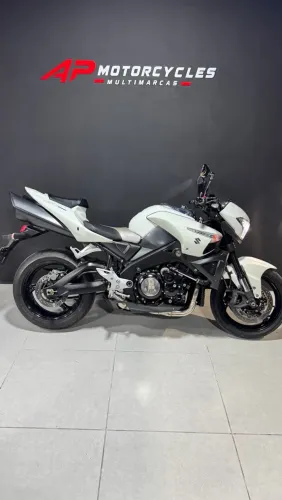 Suzuki GSX 1300 B-king 2016