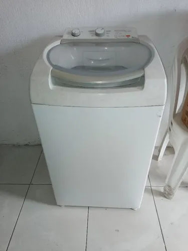 Máquina lavar roupa