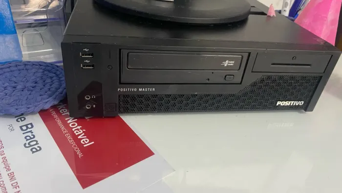 CPU Desktop Positivo Master - Computador de Mesa