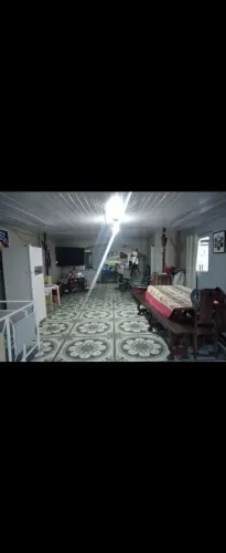Excelente Oportunidade - Casa Ampla com Renda Extra!