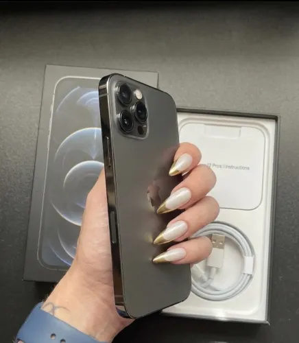 iPhone 12 Pro bateria 86% original