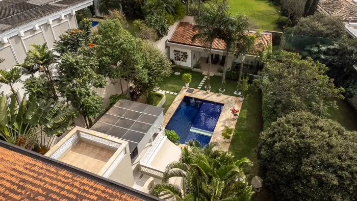 Casa para venda em Retiro Morumbi com 4 quartos, sendo 4 suítes, 510m²