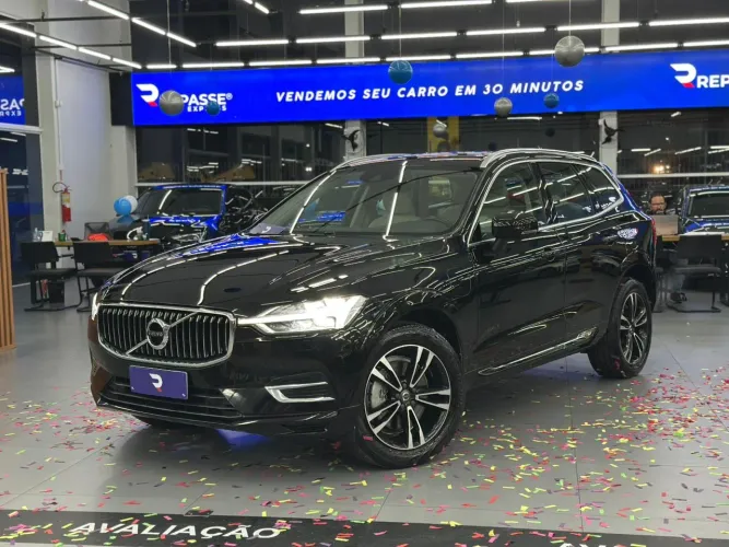 Volvo XC-60 XC 60 T-8 Híbrido Momentum 2.0 5P 2021