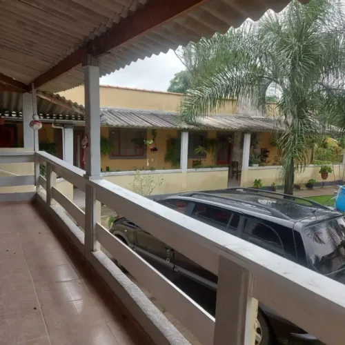 Fazenda/Sítio/Chácara para venda possui 200 metros quadrados com 2 quartos