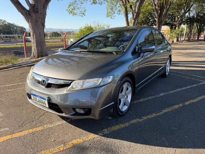 Honda Civic Sedan LXS 1.8/1.8 Flex 16V Aut. 4P 2009