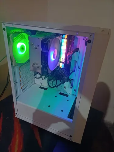 Pc Gamer Ryzen 5 5600gt, 16gb RAM, SSD 512 