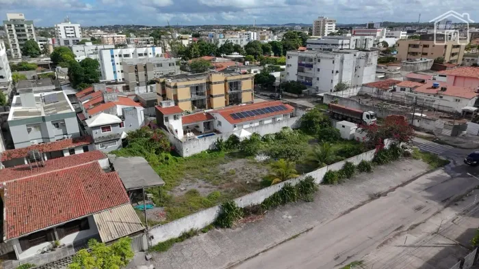 Terreno à venda em Jardim Atlântico Olinda | 900m² | Esquina nascente | Potencial para at