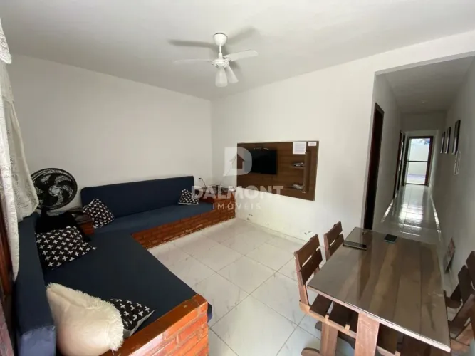 Peró - Cabo Frio - Casa linear com área de churrasqueira privativa - 65m²