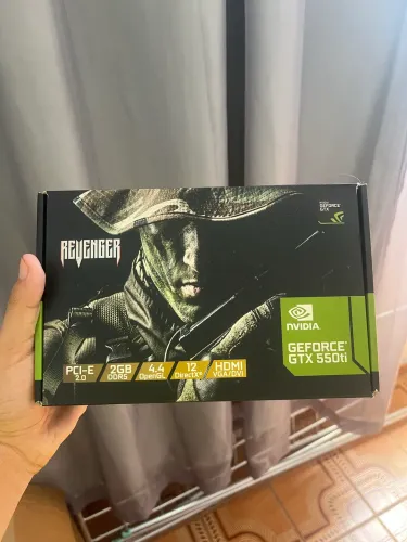 GTX 550 Ti 2GB DDR5 Nova - Reigner | Com Caixa