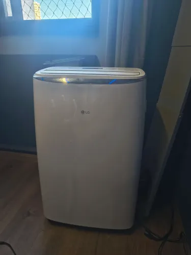 Ar condicionado LG portátil