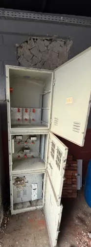 Caixa padrão light 200A