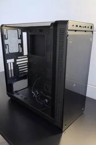 Gabinete thermaltake