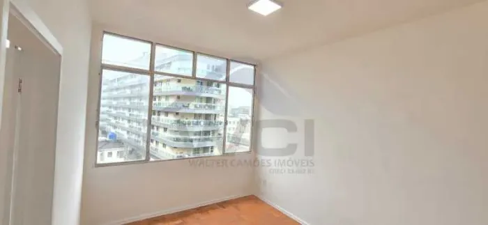 EXCELENTE APTO SALA-QUARTO TIJUCA