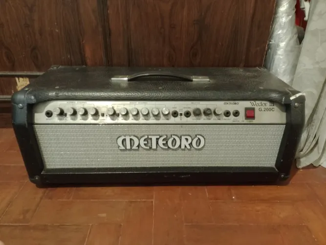 Cabeçote meteoro wector 3 estudo troca
