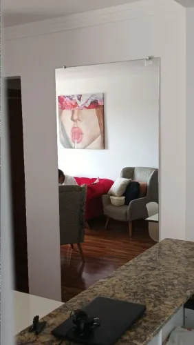 Espelho de corpo inteiro 