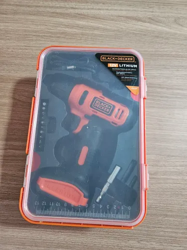 Parafusadeira/Furadeira Black+Decker