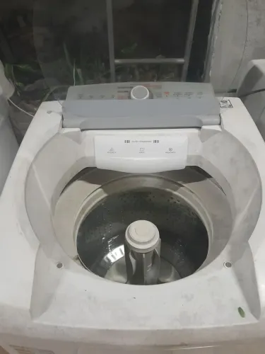 Vendo maquina de lavar roupa !