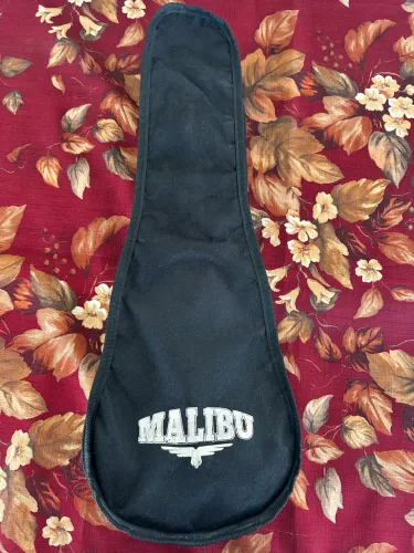 Ukulele Soprano Malibu Acústico + Capa Original