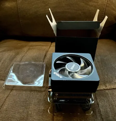 Air Cooler AMD Wraith Prism RGB