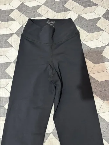 Legging preta growth