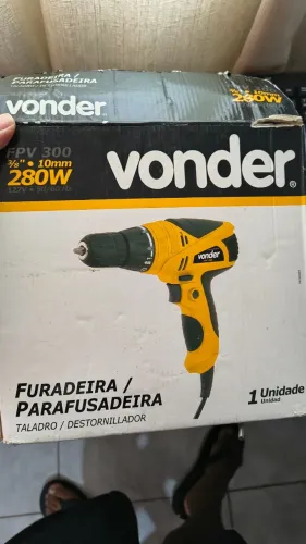 Furadeira Parafusadeira Vonder FPV 300 280W 127V - Pouco Uso