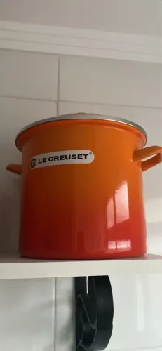 Stok poket le creuset panela 