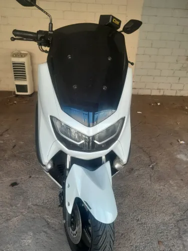 Yamaha nmax 160 abs 2022 branca,impecável,pneus novos e CVT completo original
